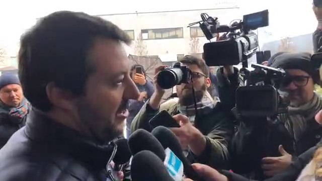 Viano - Matteo Salvini per le regionali dell' Emilia-Romagna Gli imprenditori mi chiedono meno burocrazia, c'è una enorme voglia di cambiamento