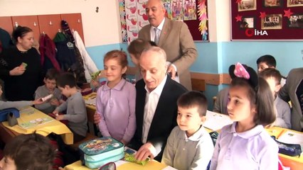 TÜRK-İş Başkanı Atalay: “Ürettiğimizden nefes alacak bir ücret alalım talebimiz bu”