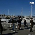 L'actrice et mannequin Olga Kurylenko en tournage à Antibes pour un film diffusé sur Netflix