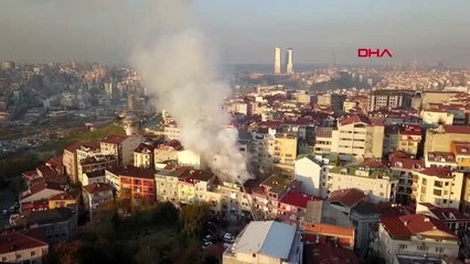 Çağlayan'da 4 katlı binanın çatısında yangın 2