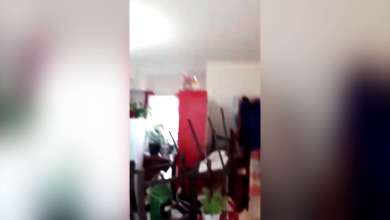 Água da chuva invade residência no Conjunto Riviera