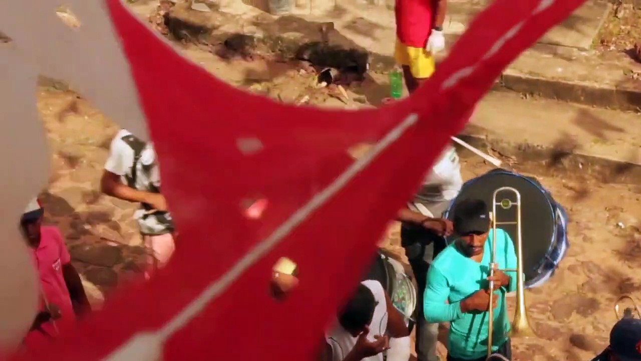 O Divino em Mim - Trailer