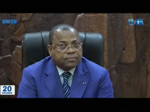 RTG/Double audience du premier Ministre Julien Nkoghe Bekale à la primature