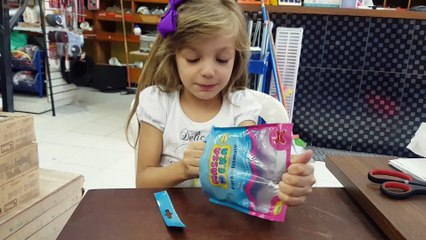 Sophia, Isabella e Alice - Fazendo Massinha