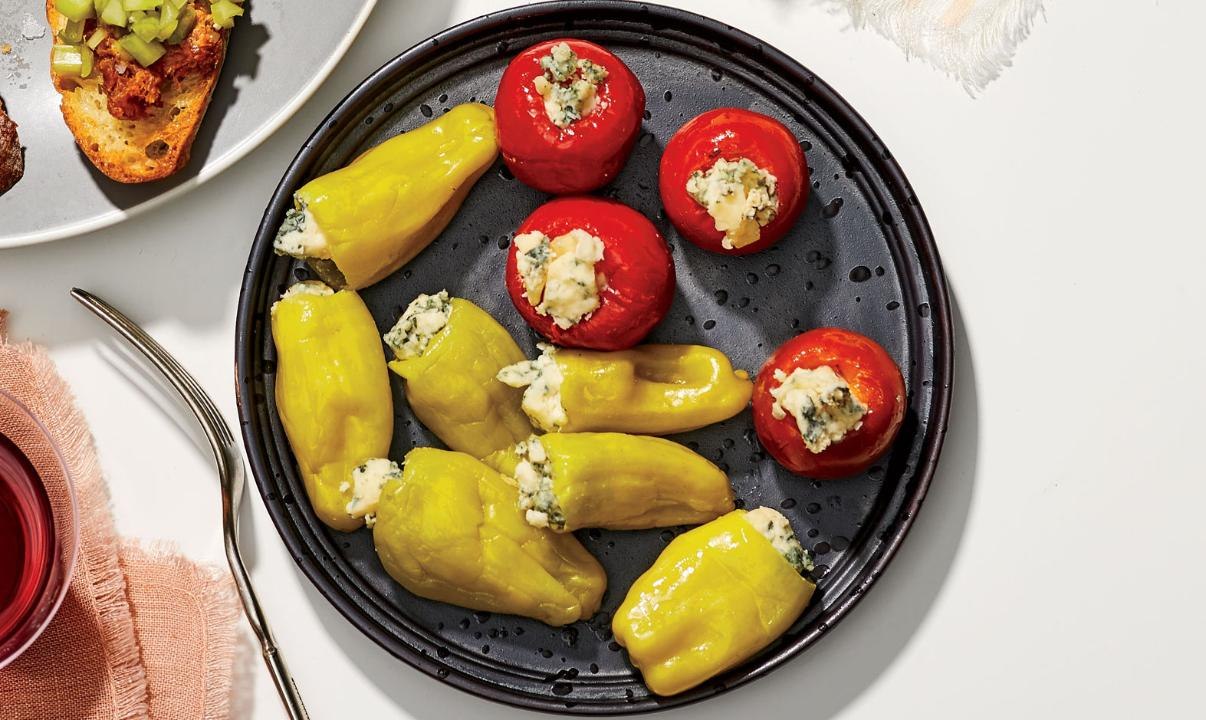 Grazing Snacks That Are Perfect for Holiday Par...