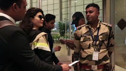 Jacquline Fernandez in black golden suit and Kala Chashma spotted at the airport. She looks gorgeous
