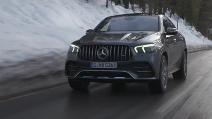 Mercedes-Benz GLE 53 4MATIC+ Coupé in Selenite gray Driving Video