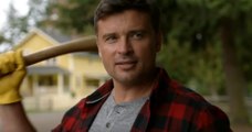 Crisis on Infinite Earths Crossover - Smallville's Clark Kent - Tom Welling Scenes