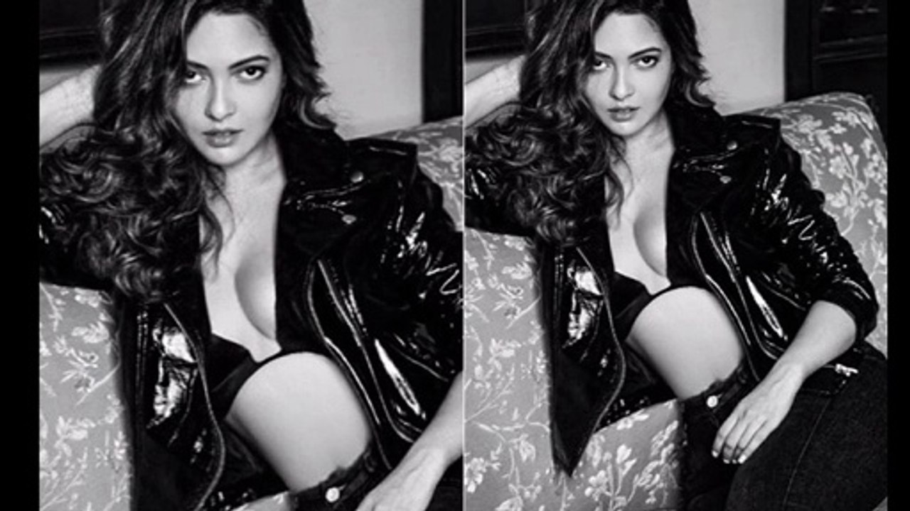 Riya Sen Latest Hot Photoshoot 2019 | Riya Sen Latest Video