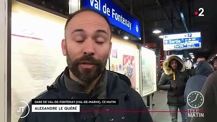 Grève contre la réforme des retraites : au départ du premier RER dans le Val-de-Marne