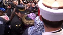 Şehit Astsubay Esma Çevik'in cenazesi Bayrampaşa'daki evine getirildi