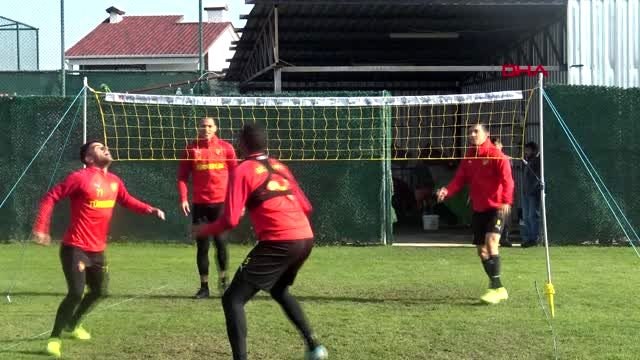 Göztepeli serdar gürler: avrupa şampiyonası'nda milli formayı giymek istiyorum