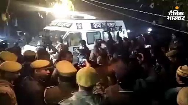 राजस्थान में महिला को थप्पड़ मारने वाला VIDEO वायरल