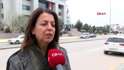 Tecavüzle suçlanan profesörün avukatları çekildi