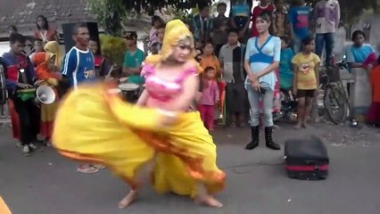 Larki k dance ny tu kamal kr diya amazing x dance