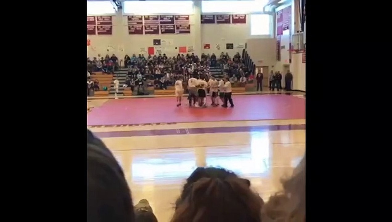 Cheerleader Fail