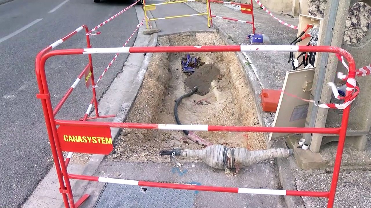 David et Jean-Paul tentent de s'organiser sans électricité