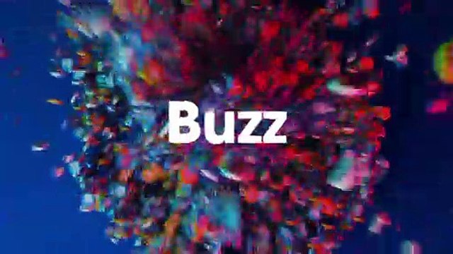 Cette participante d'un concours de beauté a bien du mal à défiler