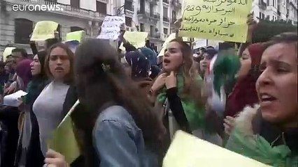 Алжир: акции противников и сторонников президентских выборов