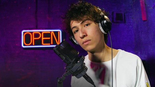 Sub Urban Cradles (Live Performance) | Open Mic