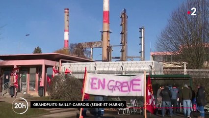 Blocages dans les raffineries : un risque de pénurie d'essence ?