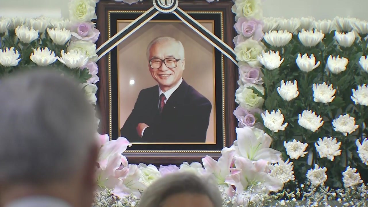 故 김우중 전 회장 빈소에 각계 조문 잇따라 / YTN