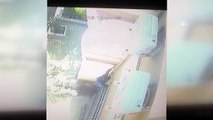 Torbalı'da hırsızlık için binaya tırmanan şahıs güvenlik kamerasına takıldı - İZMİR