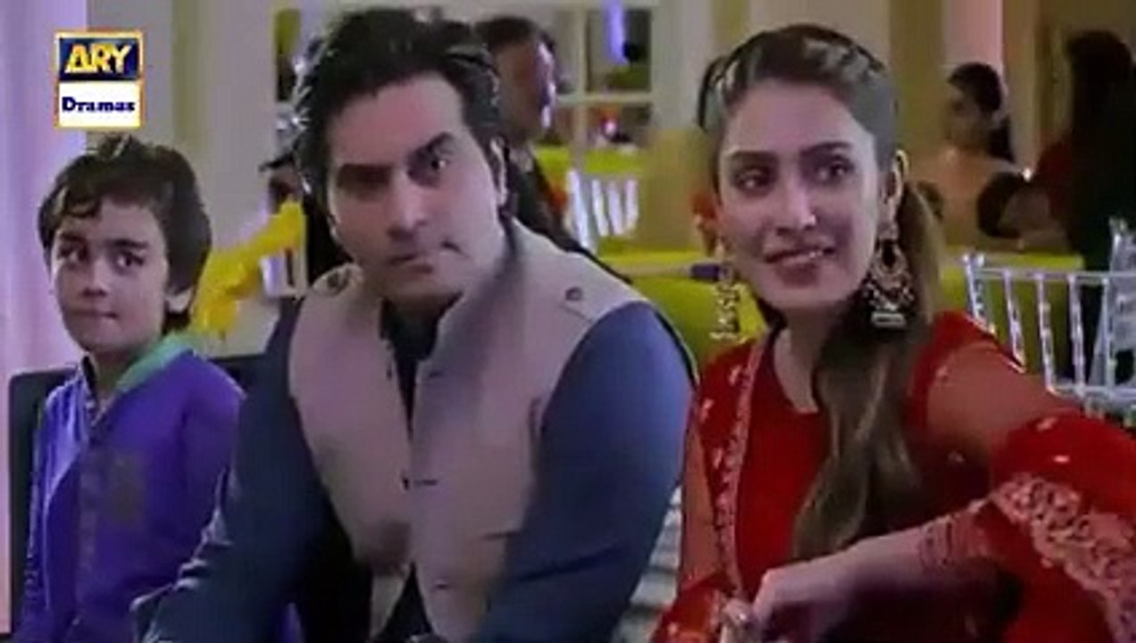 Meray_Paas_Tum_Ho_Episode_18_|_7th_December_2019_|_ARY_Digital_Drama_[Subtitle_Eng](240p)