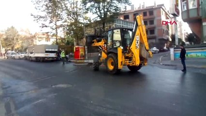 Kepçeyle 'akrobatik' hareket yapan operatöre ceza