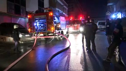 Güngören'de kumaş yıkama fabrikasında yangın - İSTANBUL