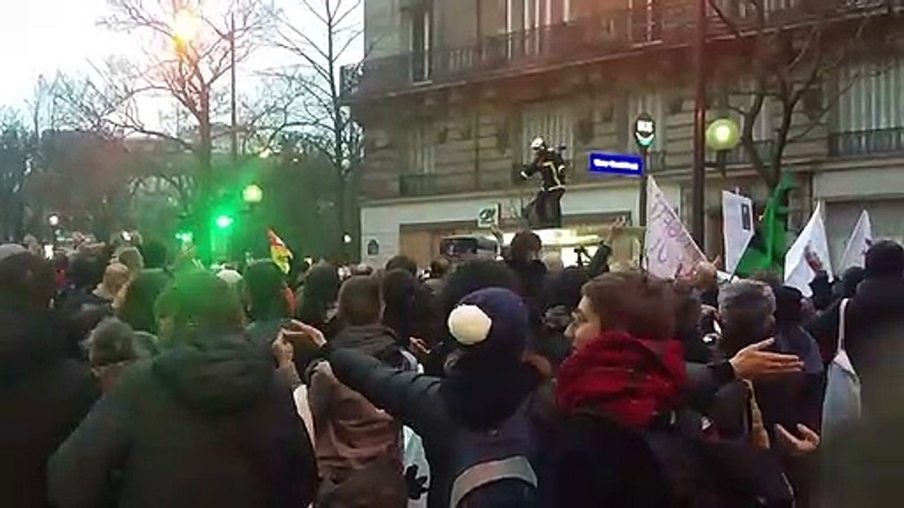 Firefighter leads 'Viking clap' during protest against Macron's reforms ...
