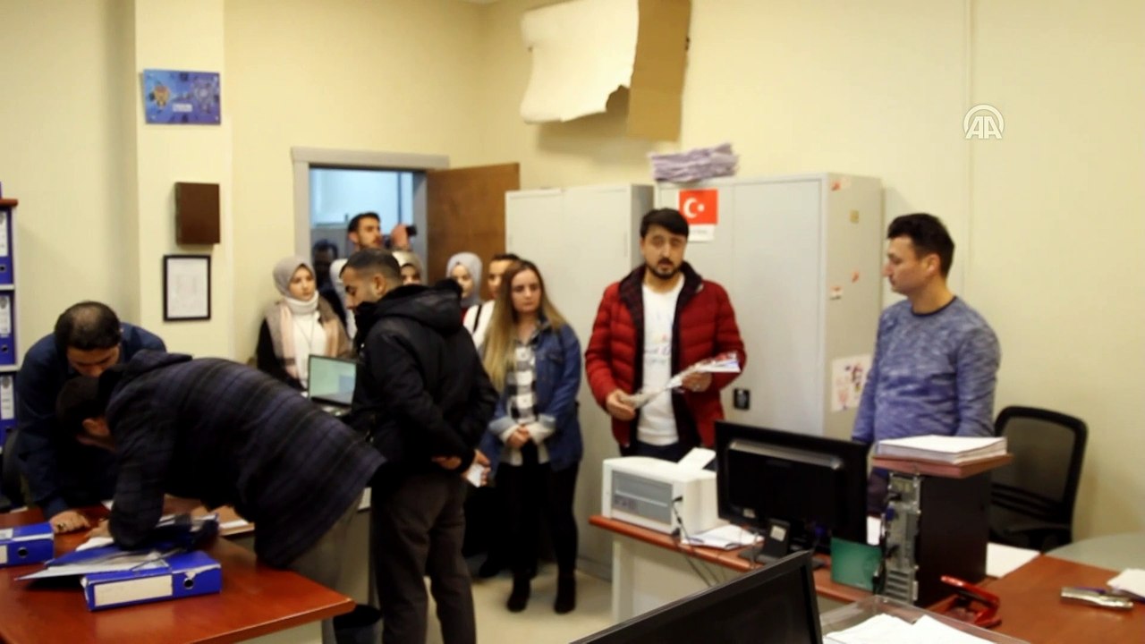 Gönül Elçileri Beşiktaş'taki terör saldırısında şehit olanları andı - VAN