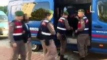 İstanbul Emniyet Müdürlüğü ekipleri FETÖ/PDY Silahlı Terör Örgütü'nün 'Gaybubet' evlerine operasyon düzenlendi. 33 adrese yapılan baskınlarda 22 şahıs gözaltına alınırken, yaklaşık 350 bin TL değerinde dolar, euro, Türk Lirası ve ziynet eş