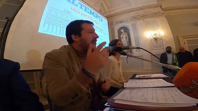 Salvini - La follia del semaforo sui prodotti alimentari (11.12.19)
