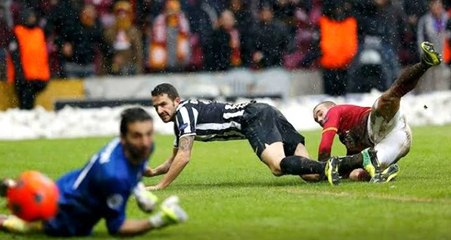 UEFA G.Saray'ı unutmadı! Çarpıcı paylaşım
