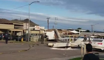 Emergency landing of plane in north Phoenix Wednesday
