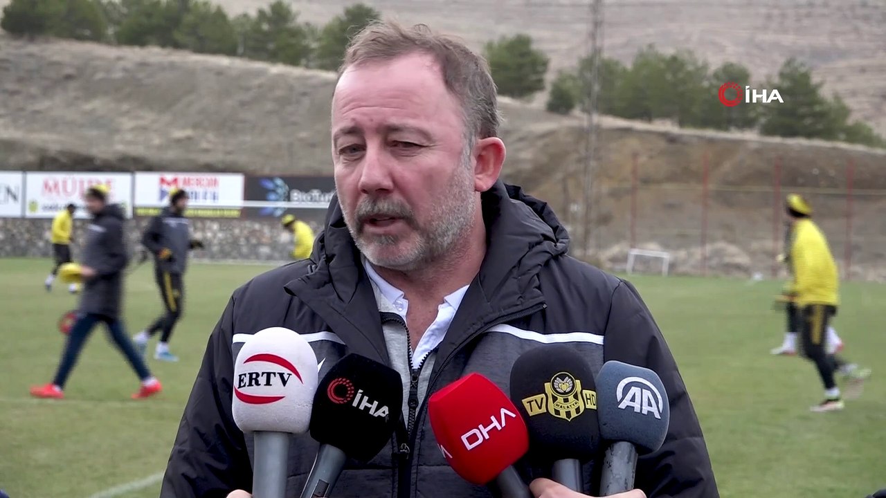 Sergen Yalçın: 'Bulunduğumuz pozisyonun kötü olduğunu düşünmüyorum'