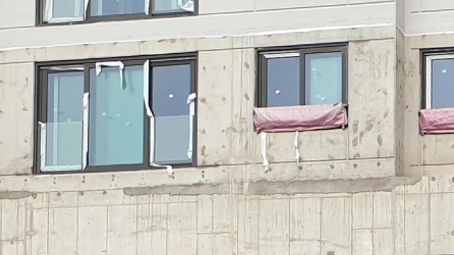 아파트 신축 공사현장서 작업자 추락해 숨져 / YTN