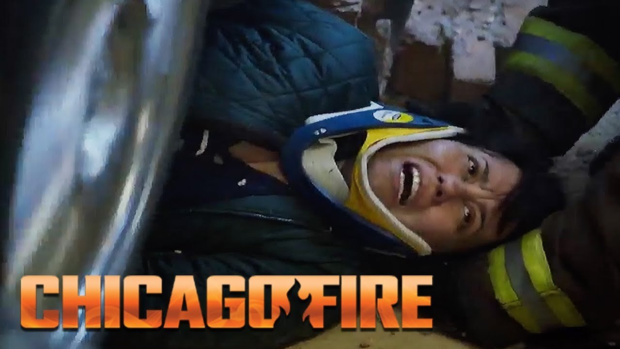 Trapped Under A Car | Chicago Fire - video Dailymotion