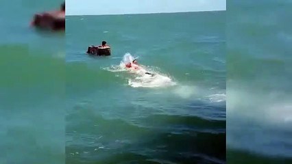 Deux pêcheurs naufragés sauvé grâce à un frigo