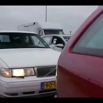 Sürpriz Sonlu Komik Video