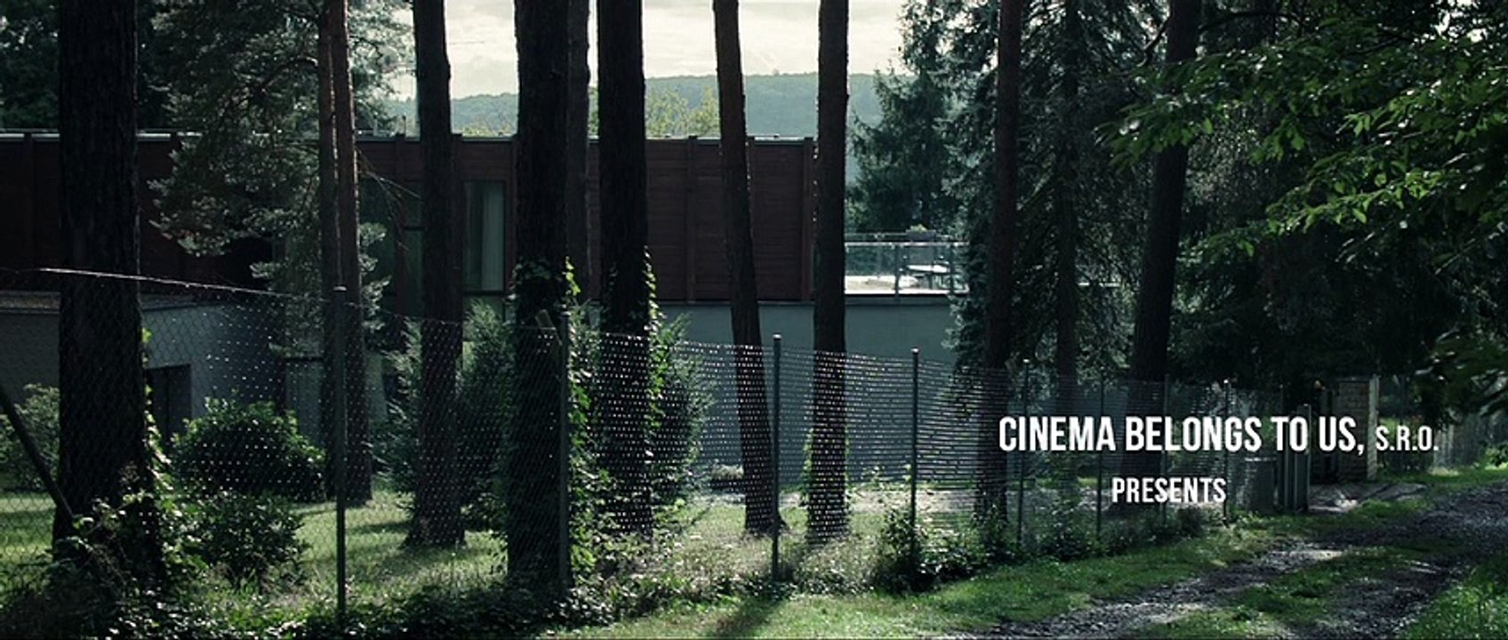 Film Trailer: Absence blízkosti / Absence of Closeness