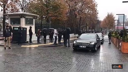 Ahmet Davutoğlu parti başvurusunu yaptı