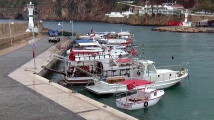 Antalya'da yaşam normale döndü