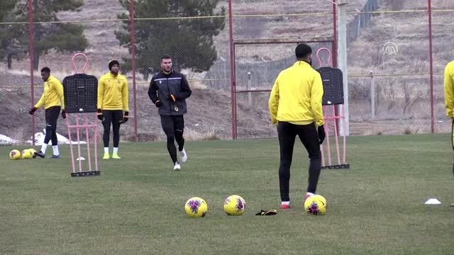 Yeni Malatyasporlu futbolcular Beşiktaş maçına odaklandı