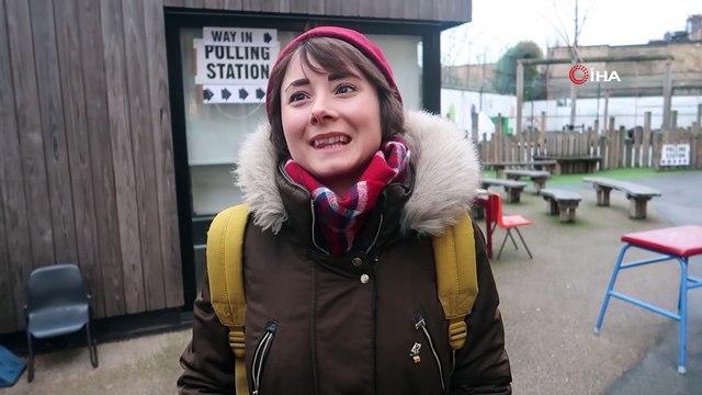 - İngiltere Erken Seçim İçin Sandık Başında