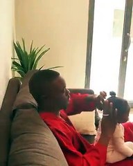 Canabasse en toute complicité avec sa fille