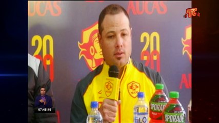 Máximo Villafañe fue presentado como nuevo técnico del Aucas