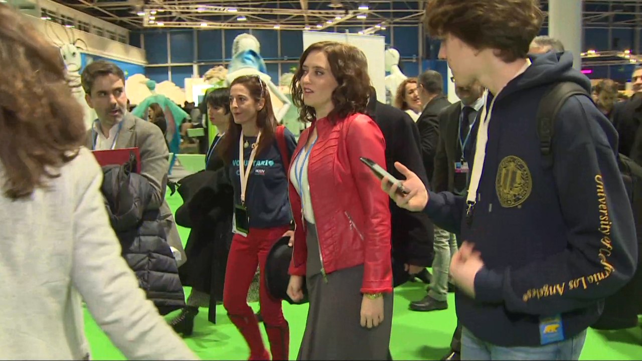 Ayuso acude a la entrega de un premio otorgado al Canal de Isabel II