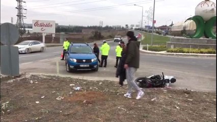 下载视频: Trafik kazasında motosiklet sürücüsü ağır yaralandı